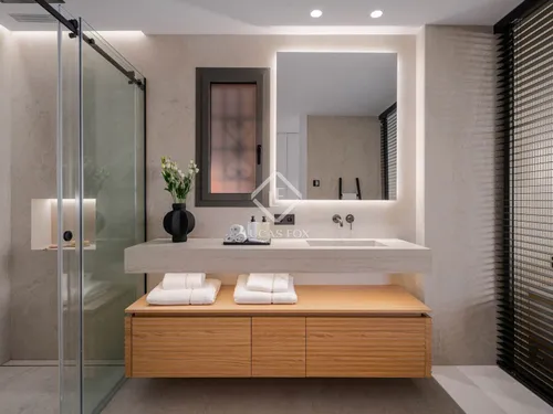 4 Bedrooms Apartment in Super Manzana