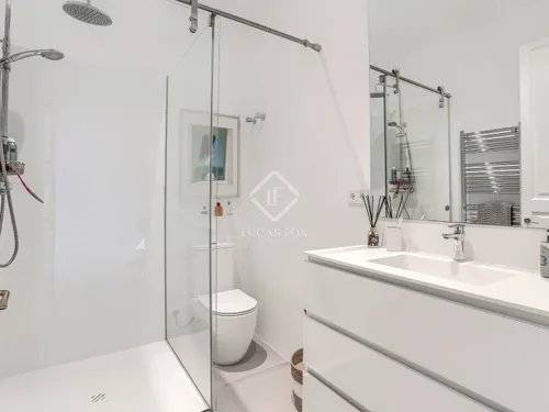 3 Bedrooms Apartment in Carrer Bisbe Perelló