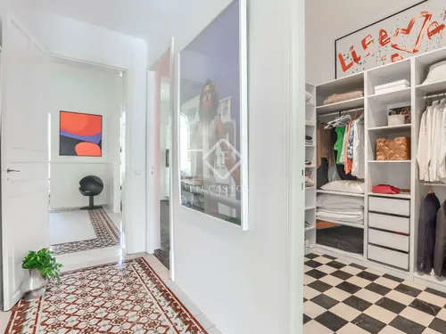 3 Bedrooms Apartment in Carrer Bisbe Perelló