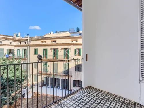 3 Bedrooms Apartment in Carrer Bisbe Perelló