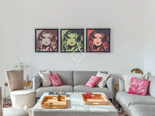 3 Bedrooms Apartment in Carrer Bisbe Perelló