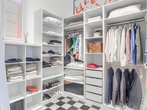 3 Bedrooms Apartment in Carrer Bisbe Perelló