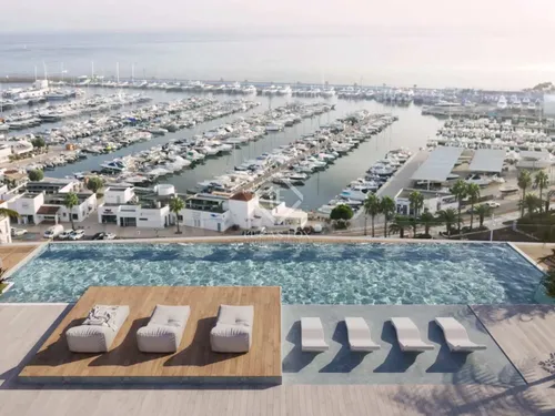 2 Bedrooms Apartment in Passeig del Port