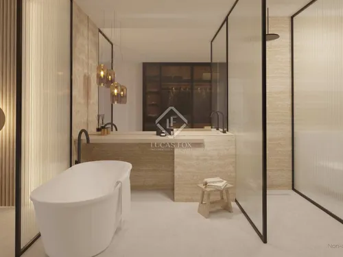 2 Bedrooms Apartment in Passeig del Port