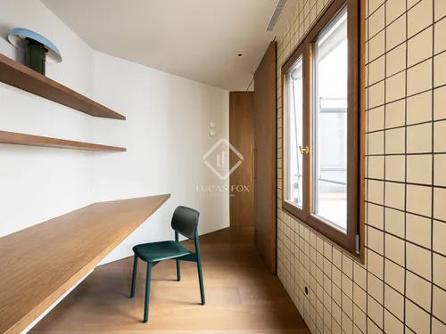 3 Bedrooms Apartment in Ausias Marc