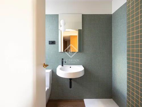 3 Bedrooms Apartment in Ausias Marc