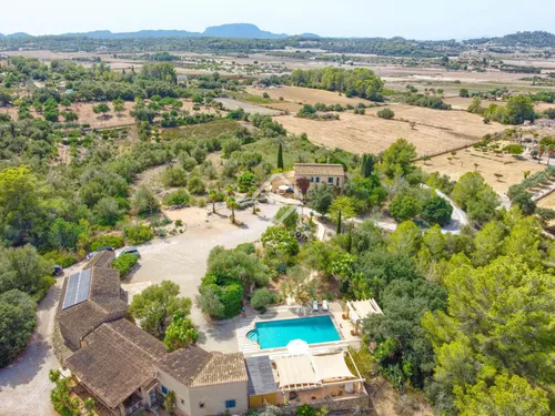 Excellent 7 Bedroom country house for sale in Montuiri, Balearic Islands