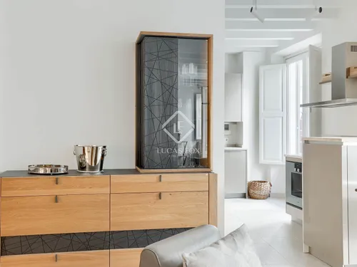 2 Bedrooms Apartment in carrer d'en Morei