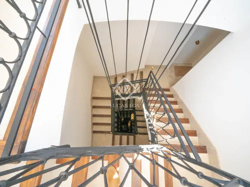 2 Bedrooms Apartment in carrer d'en Morei