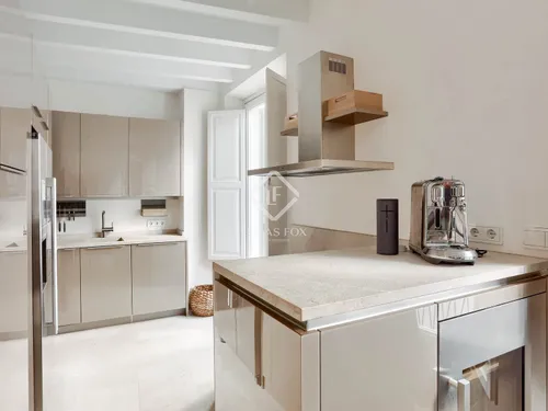 2 Bedrooms Apartment in carrer d'en Morei