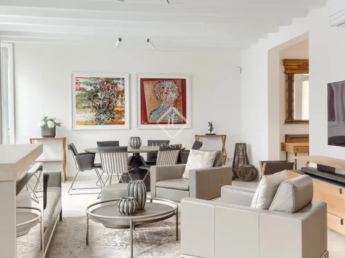 2 Bedrooms Apartment in carrer d'en Morei