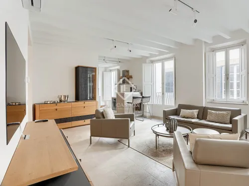 2 Bedrooms Apartment in carrer d'en Morei