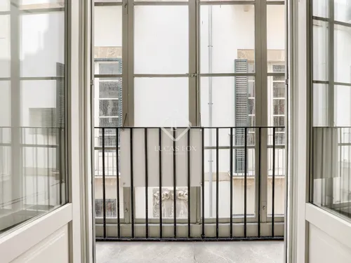 2 Bedrooms Apartment in carrer d'en Morei