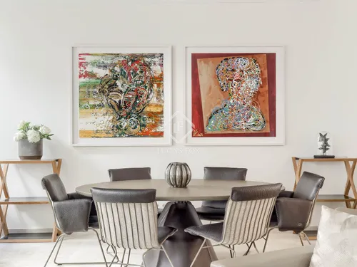 2 Bedrooms Apartment in carrer d'en Morei