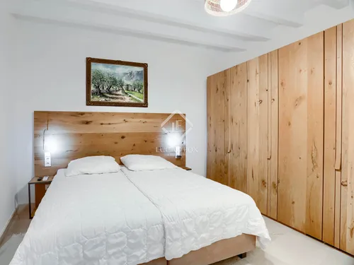 2 Bedrooms Apartment in carrer d'en Morei