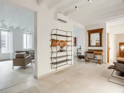 2 Bedrooms Apartment in carrer d'en Morei