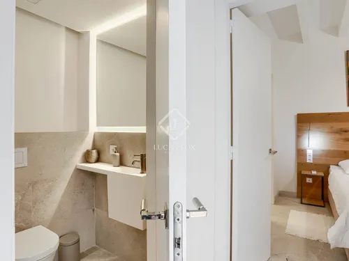 2 Bedrooms Apartment in carrer d'en Morei