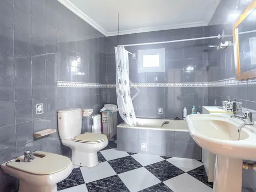  Building in Col.legi