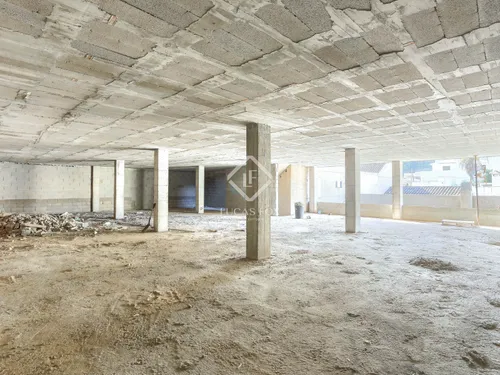  Building in Col.legi