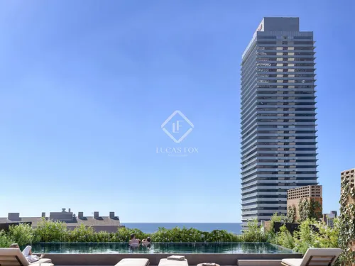 2 Bedrooms Apartment in Joan Miró