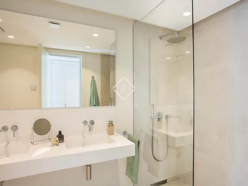 3 Bedrooms Apartment in Palo Alto