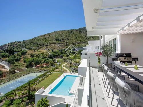 3 Bedrooms Apartment in Palo Alto