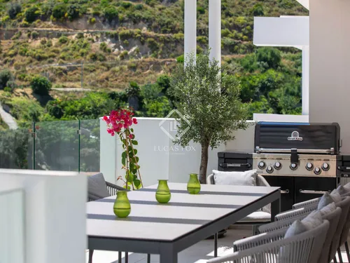 3 Bedrooms Apartment in Palo Alto