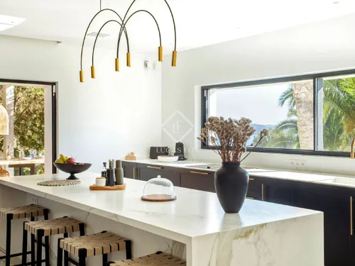 5 Bedrooms House / Villa in PQ ES CUBELLS 1100