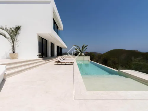 7 Bedrooms House / Villa in carre medinacelli