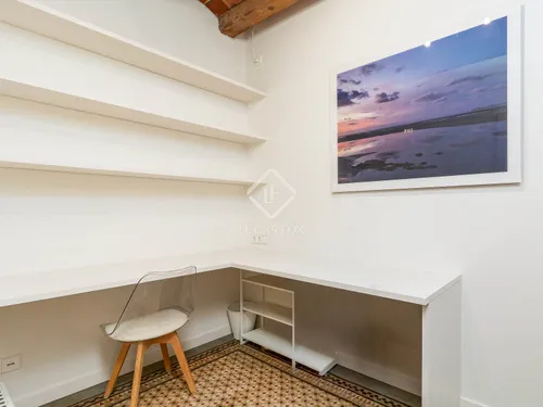 3 Bedrooms Apartment in Aribau