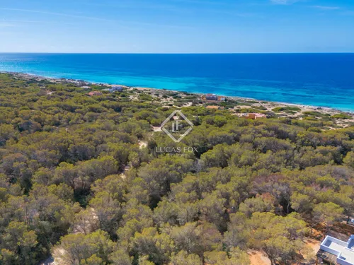 5 Bedrooms House / Villa in La Savina