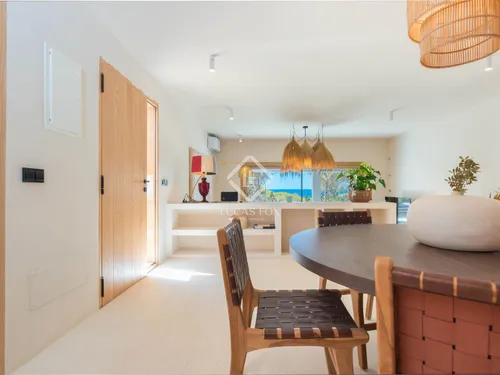 5 Bedrooms House / Villa in La Savina