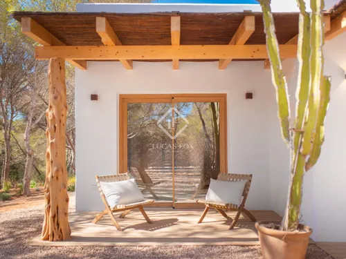 5 Bedrooms House / Villa in La Savina