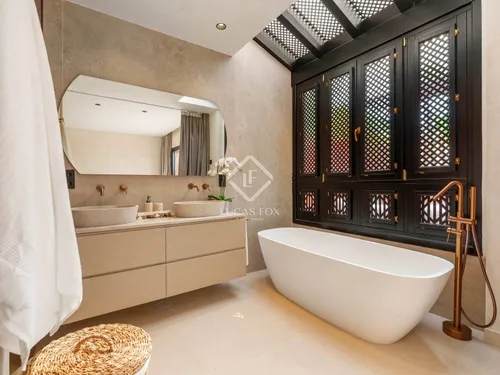 4 Bedrooms House / Villa in Los Altos de Puente Romano