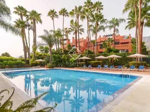 4 Bedrooms House / Villa in Los Altos de Puente Romano