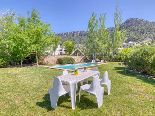 5 Bedrooms Country house in Polígono 3