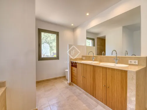 5 Bedrooms Country house in Polígono 3