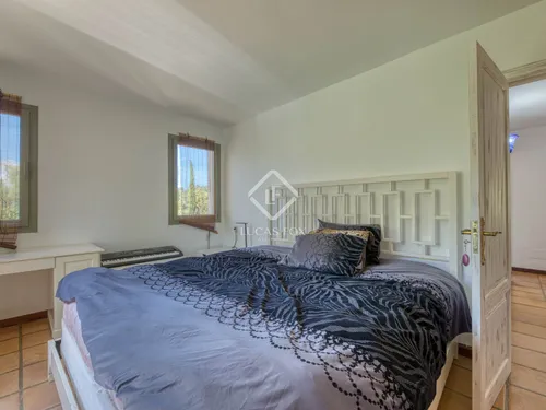 5 Bedrooms Country house in Polígono 3