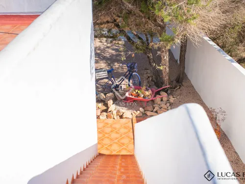 2 Bedrooms House / Villa in Venda de Sa Punta