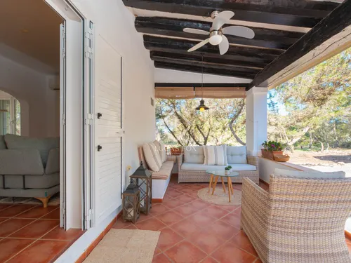 2 Bedrooms House / Villa in Venda de Sa Punta