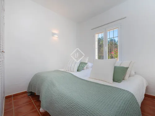 2 Bedrooms House / Villa in Venda de Sa Punta