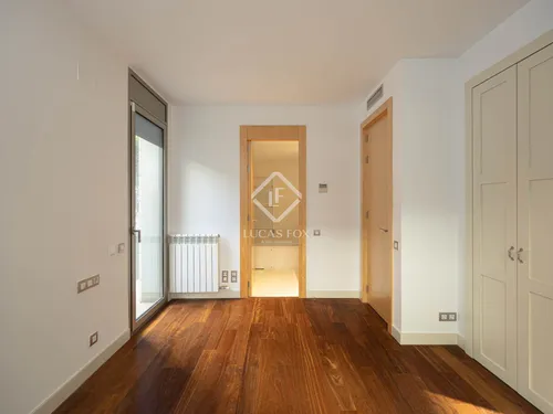 4 Bedrooms Apartment in abadessa olzet