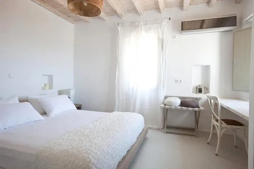 20 Bedrooms Villa in KALAFATIS