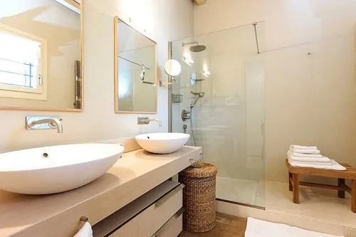 4 Bedrooms Villa in AEGINA