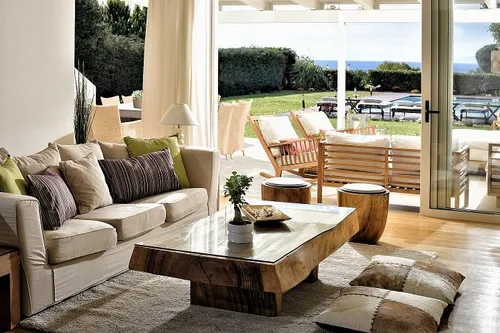 3 Bedrooms Villa in SARONIDA