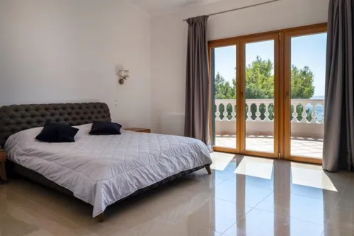 9 Bedrooms Villa in ERMIONI