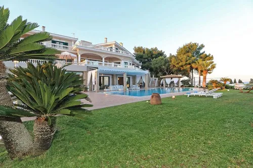 9 Bedrooms Villa in ERMIONI
