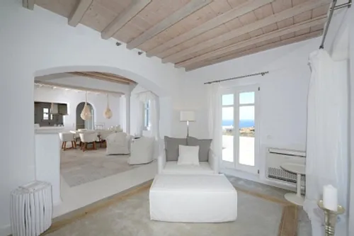 5 Bedrooms Villa in CHOULAKIA