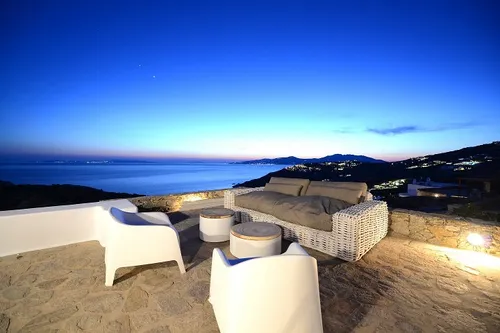 5 Bedrooms Villa in CHOULAKIA