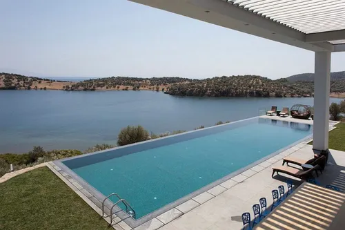 5 Bedrooms Villa in MYTILINI